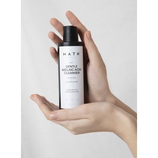 Gentle Azelaic Acid Cleanser