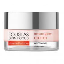 Vitamin Radianc Instant Glow Cream