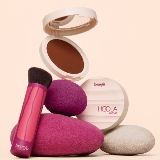 Hoola Wavemaker - Bronzing Balm Brush