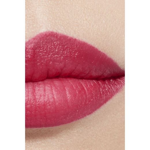 ROUGE ALLURE VELVET NR. 46 - MAGNETIQUE