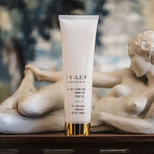 	Sisleÿa L'Intégral Anti-Age Concentrated Firming Body Cream