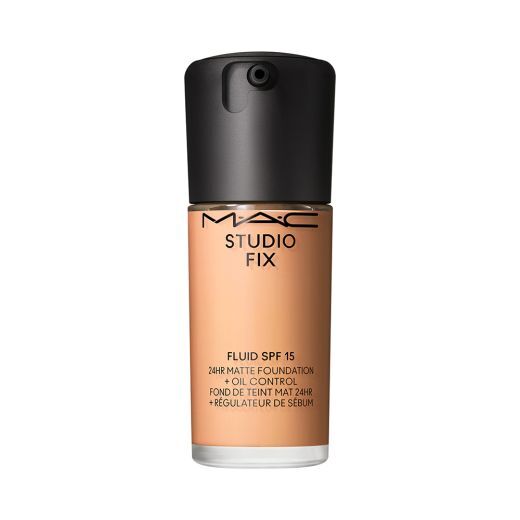  Studio Fix Fluid SPF15 24HR Matte Foundation + Oil Control