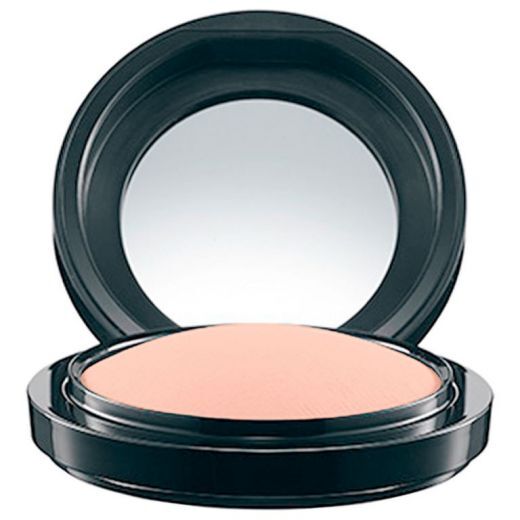 MAC Mineralize Skinfinish Natural Kompaktinė pudra su kaitintais mineralais