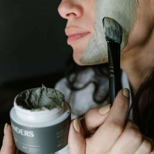 Black Mud Face Mask Radiance
