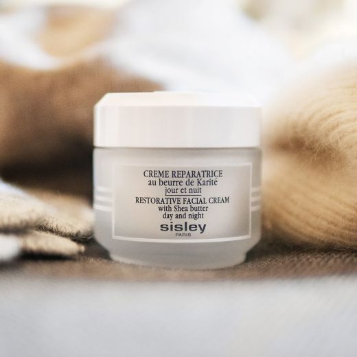 SISLEY Restorative Facial Cream Nuo šalčio apsaugantis veido kremas su sviestmedžių sviestu