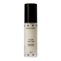 Moisturising Face Primer Clouds over Sea