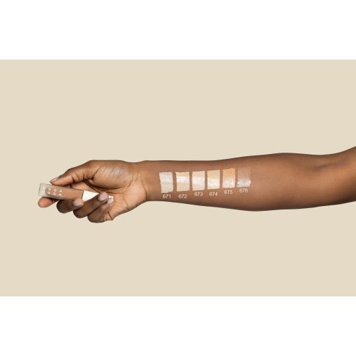 Liquid Mineral Concealer With Caffeine