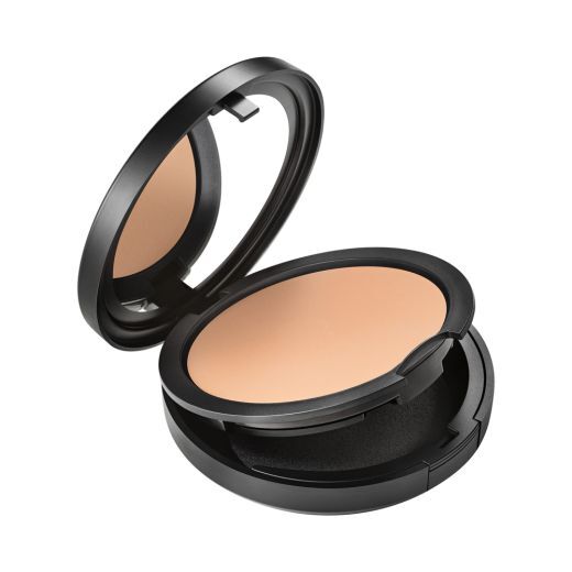 Studio Fix Powder Plus Foundation NC16