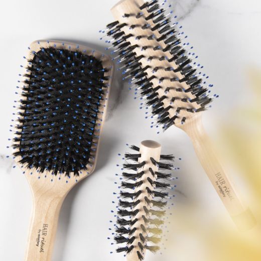 The Blow-Dry Brush N°1