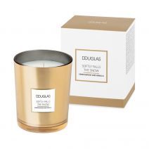 Softly Falls The Snow Candle Sandalwood & Vanilla