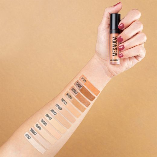 Pro Light Fluid Concealer