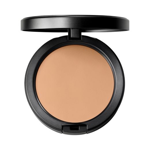 Studio Fix Powder Plus Foundation NC18