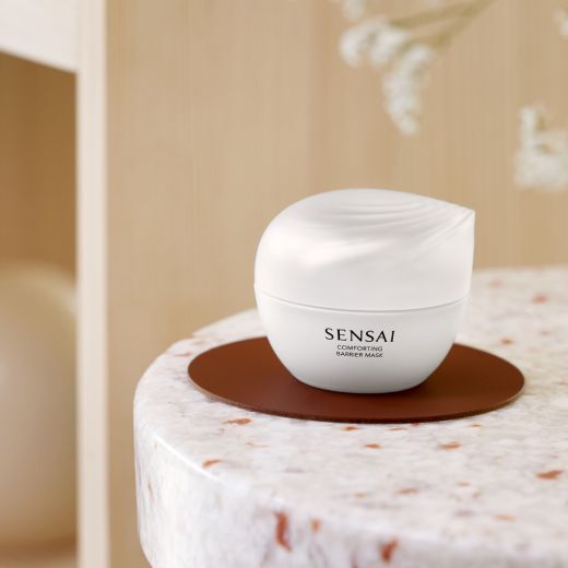 RAMINAMOJI APSAUGINĖ VEIDO KAUKĖ “SENSAI BARRIER MASK”, 60 ml