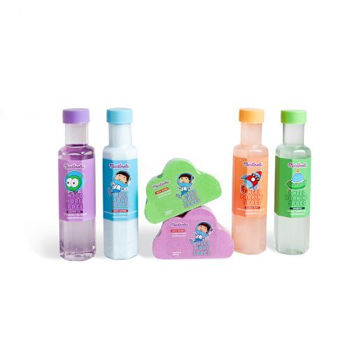 I Need More Space Bath Set