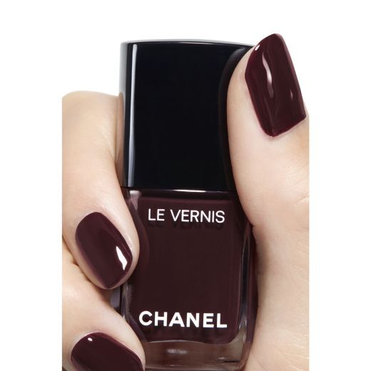 LE VERNIS NR. 155 ROUGE NOIR