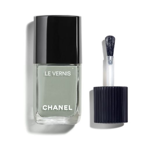 LE VERNIS NR. 131 CAVALIER SEUL