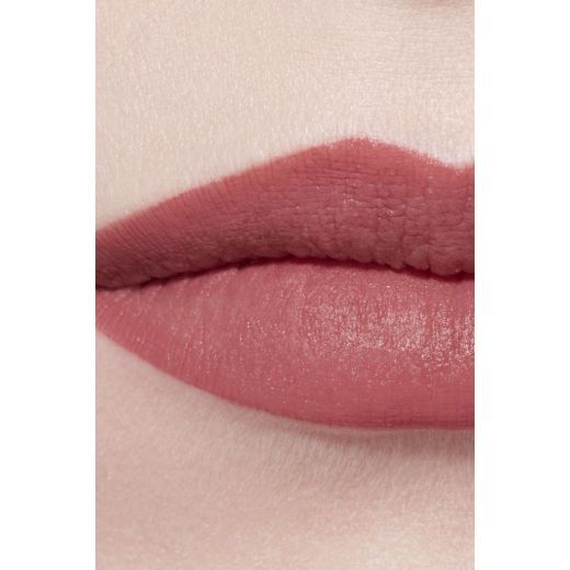 ROUGE ALLURE VELVET NR. 63 - ESSENTIELLE