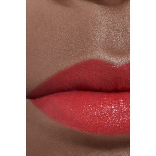 ROUGE ALLURE NR. 182 - VIBRANTE