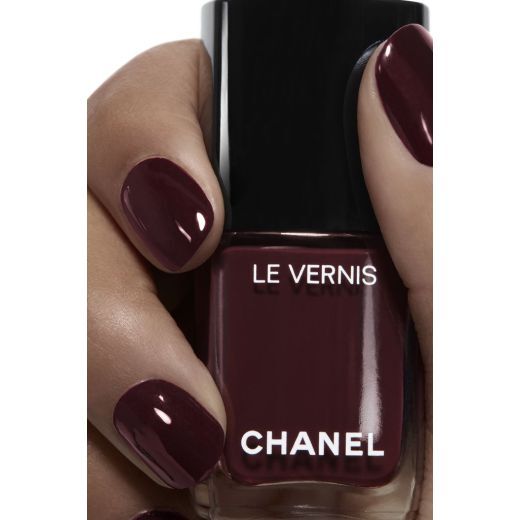 LE VERNIS NR. 155 ROUGE NOIR