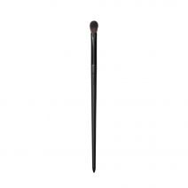 V205 Flat Domed Eyeshadow Brush