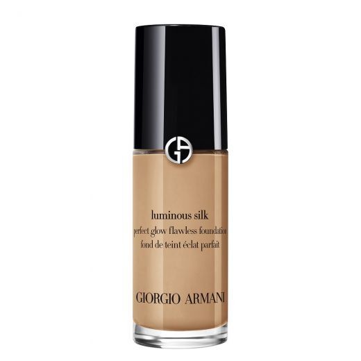 Luminous Silk Foundation Nr. 5.5