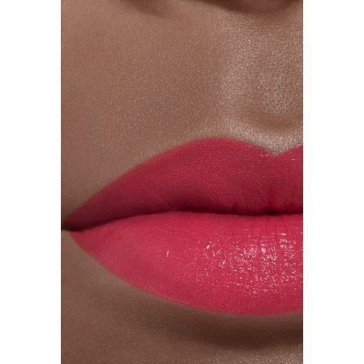 ROUGE ALLURE NR. 136 - MÉLODIEUSE