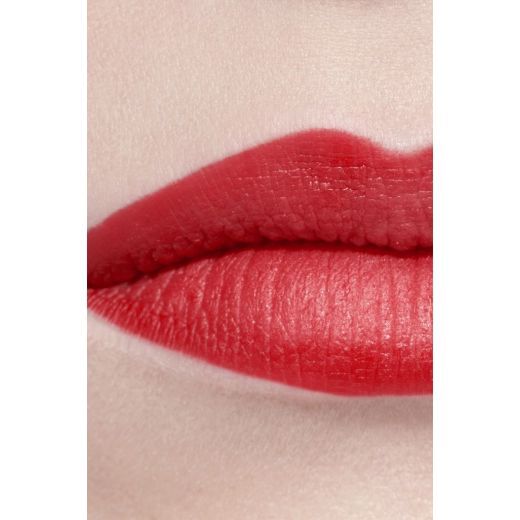 ROUGE ALLURE VELVET NR. 47 - FLAMBOYANTE